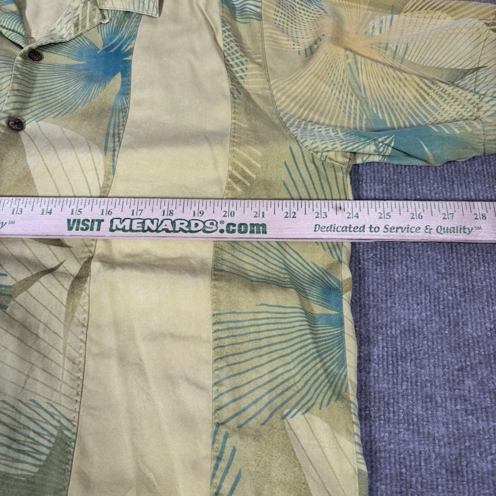 Tommy Bahama Shirt Mens L Yellow‎ 100% Silk Tropical Palm Floral Camp Hawaiian